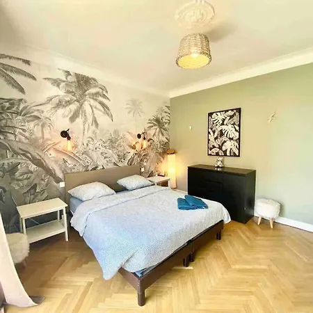 Appart Newrey Centre Vue Port Parking 6pers * Saint-Raphael (Var)